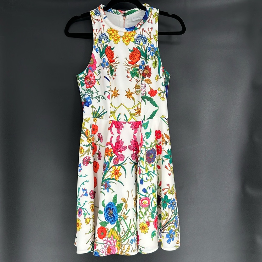 MINTY MEETS MUNT DRESS - Picture 1 of 12